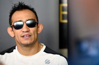 LAS VEGAS, NV - MARCH 01: Tony Ferguson holds an open workout for fans and media inside T-Mobile Arena on March 1, 2017 in Las Vegas, Nevada. (Photo by Jeff Bottari/Zuffa LLC/Zuffa LLC via Getty Images)