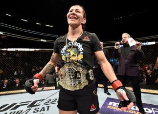 A campeã peso-pena do UFC, Cris Cyborg