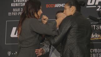 Cat Zingano 222