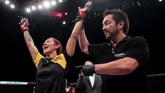 BRASILIA, BRAZIL - SEPTEMBER 24: Cris Cyborg of Brazil celebrates victory over Lina Lansberg of Sweden in their catchweight UFC bout during the UFC Fight Night event at Nilson Nelson gymnasium on September 24, 2016 in Brasilia, Brazil. (Photo by Buda Mend