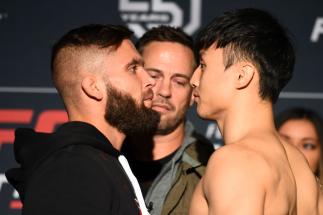 ST. LOUIS, MO - JANUARY 13: (L-R) Opponents Jeremy Stephens and Dooho Choi of South Korea face off during the UFC Fight Night weigh-in on January 13, 2018 in St. Louis, Missouri. (Photo by Josh Hedges/Zuffa LLC/Zuffa LLC via Getty Images)