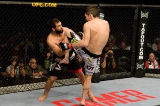 UFC 101 Johny Hendricks vs Amir Sadollah