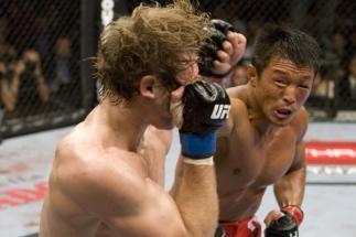 UFC 100 Yoshihiro Akiyama vs Alan Belcher