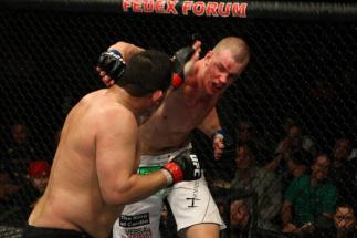 UFC 107 Stefan Struve vs Paul Buentello