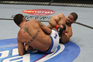 UFC 107 Rousimar Palhares vs Lucio Linhares