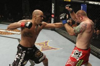 UFC 104 Jorge Rivera vs Rob Kimmons