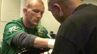 Gray Maynard Hand Wrap