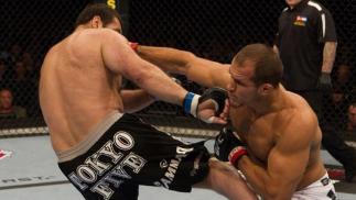 Dos Santos vs Gonzaga