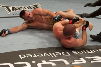 ufc110_03_lytle_vs_foster_006