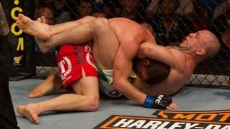 ufc110_08_silva_vs_bisping_020