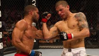 ufc112_03_johnson_vs_blackburn_014