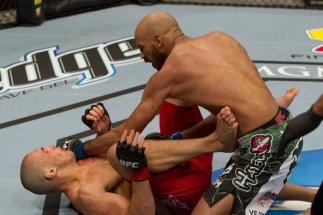 ufc114_03_diabate_vs_cane_009