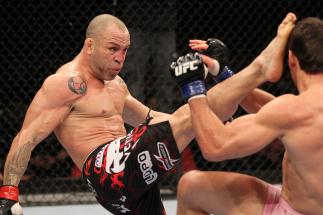 BELO HORIZONTE, BRAZIL - JUNE 23: (L-R) Wanderlei Silva kicks Rich Franklin during their UFC 147 catchweight bout at Estadio Jornalista Felipe Drummond on June 23, 2012 in Belo Horizonte, Brazil. (Photo by Josh Hedges/Zuffa LLC/Zuffa LLC via Getty Imag