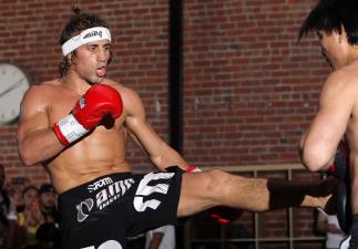 SAN JOSE, CA - NOVEMBER 16: Urijah Faber works out for the fans and media during the UFC 139 open workouts at the Heroes Martial Arts Gym on November 16, 2011 in San Jose, California. (Photo by Josh Hedges/Zuffa LLC/Zuffa LLC via Getty Images)