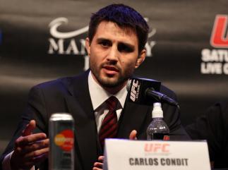 LAS VEGAS, NV - FEBRUARY 02: Carlos Condit attends the UFC 143 final pre-fight press conference at the Mandalay Bay Hotel & Casino on February 2, 2012 in Las Vegas, United States. (Photo by Josh Hedges/Zuffa LLC/Zuffa LLC via Getty Images) *** Local Cap