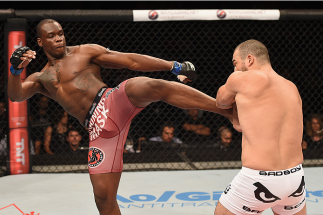 UBERLANDIA, BRAZIL - NOVEMBER 08: Ovince Saint Preux of the United States kicks Mauricio Shogun Rua of Brazil in their light heavyweight bout during the UFC Fight Night at Sabiazinho Gymnasium on November 8, 2014 in Uberlandia, Brazil. (Photo by Buda Me