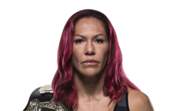 Cris Cyborg with belt