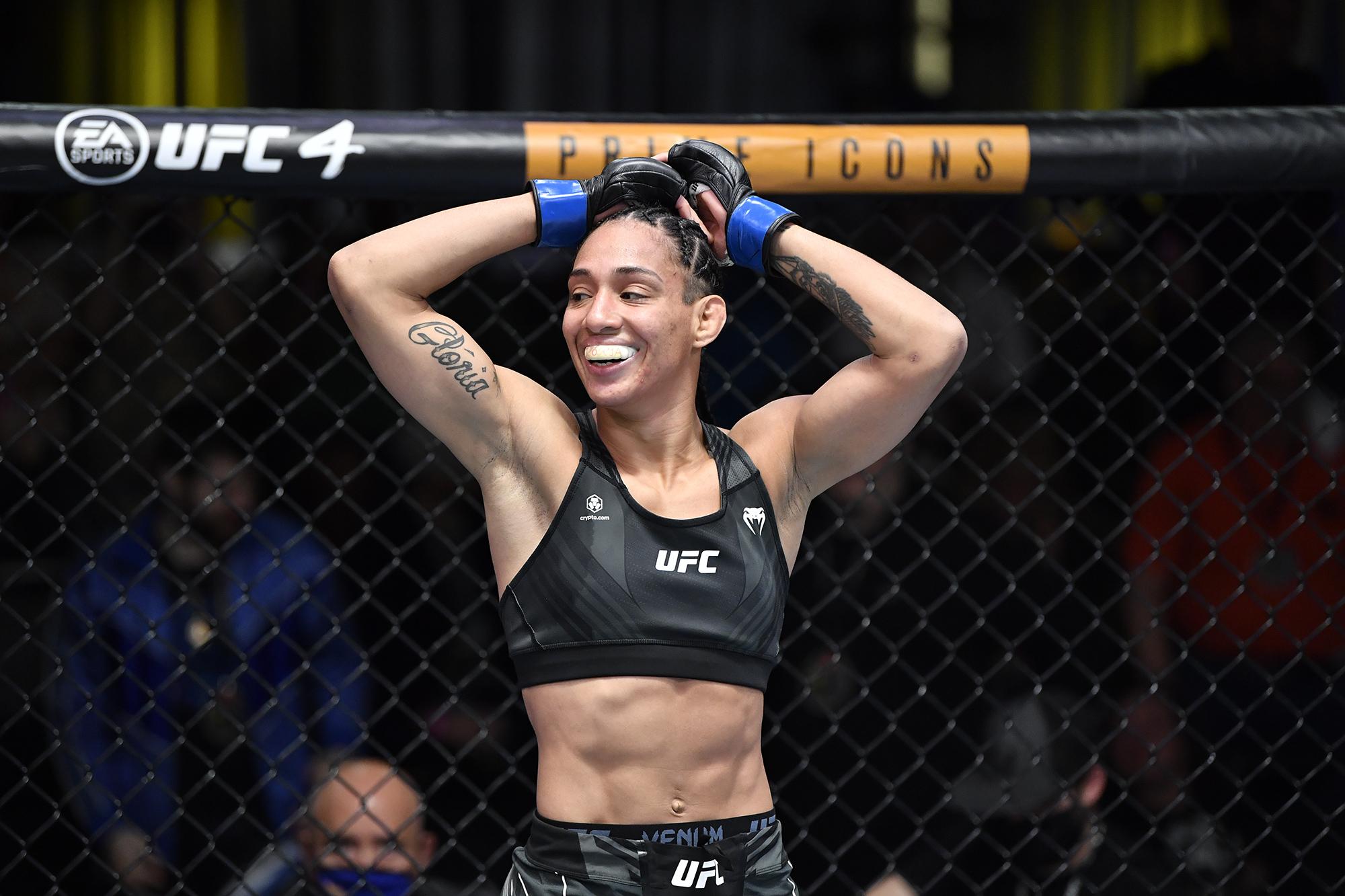 Taila Santos Octagon Interview UFC Fight Night Vieira vs Tate UFC