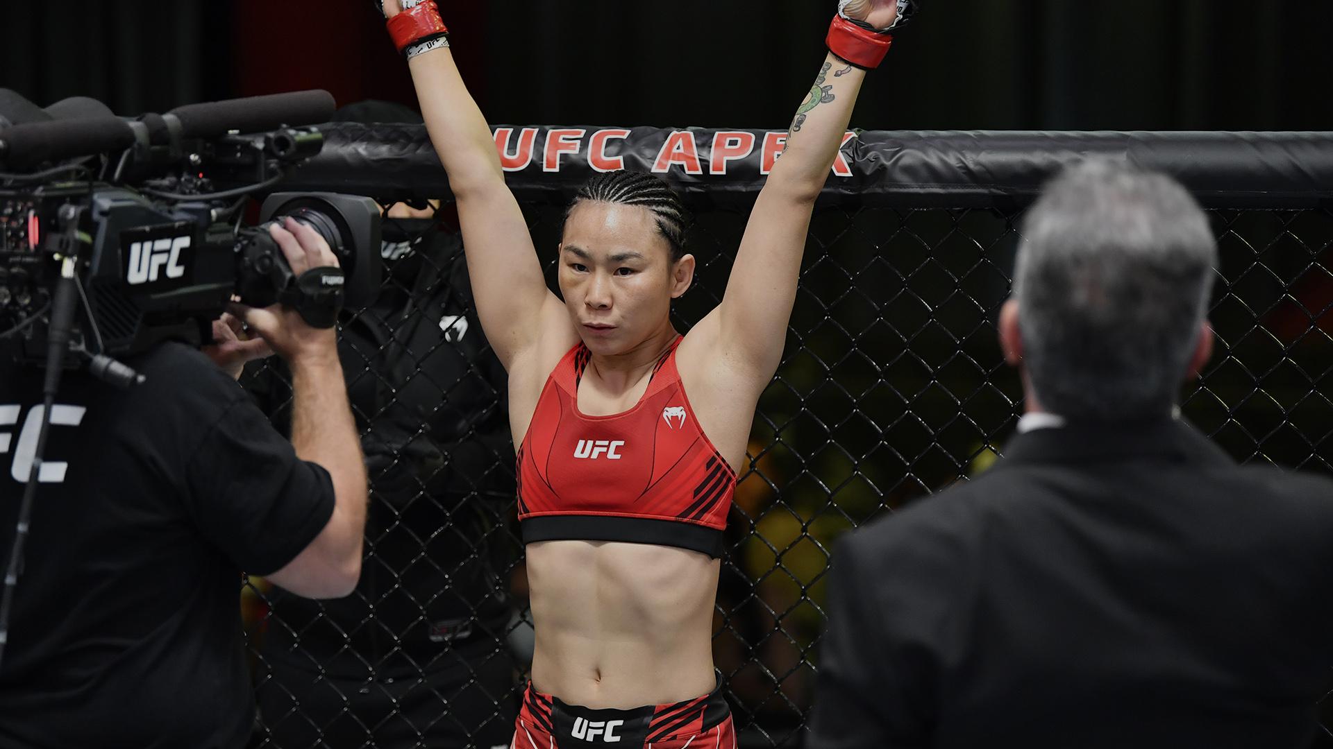 Yan Xiaonan Guerrera De Nacimiento UFC