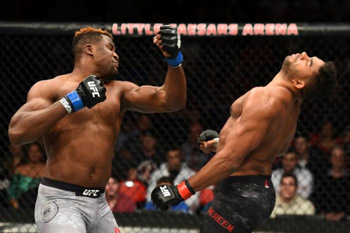 DETROIT, MI - DECEMBER 02:  (L-R) Francis Ngannou of Cameroon punches Alistair Overeem of The Netherlands in their heavyweight bout during the UFC 218 event inside Little Caesars Arena on December 02, 2017 in Detroit, Michigan. (Photo by Josh Hedges/Zuffa LLC via Getty Images)