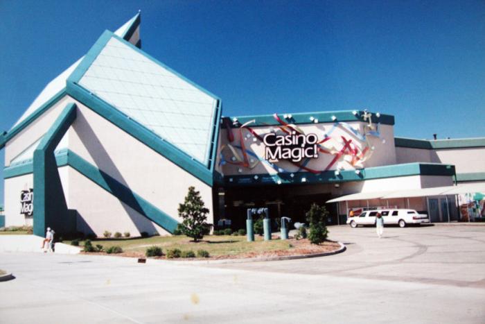 Casino Magic Bay St. Louis, sede do UFC 15