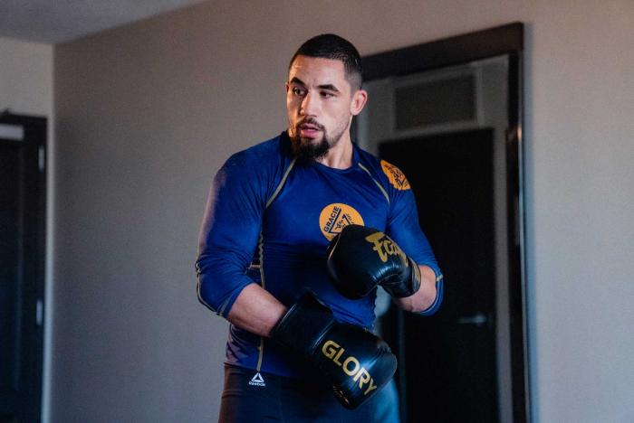 Robert Whittaker trains at the host hotel in Houston, Texas, on February 7, 2022. (Photo by Zac Pacleb/Zuffa)