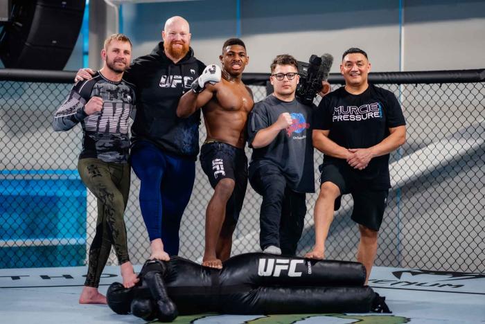 Joaquin Buckley trains at the UFC Performance Institute on February 16, 2022. (Photo by Zac Pacleb/Zuffa LLC)