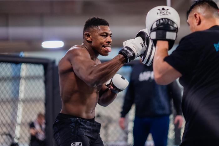 Joaquin Buckley trains at the UFC Performance Institute on February 16, 2022. (Photo by Zac Pacleb/Zuffa LLC)