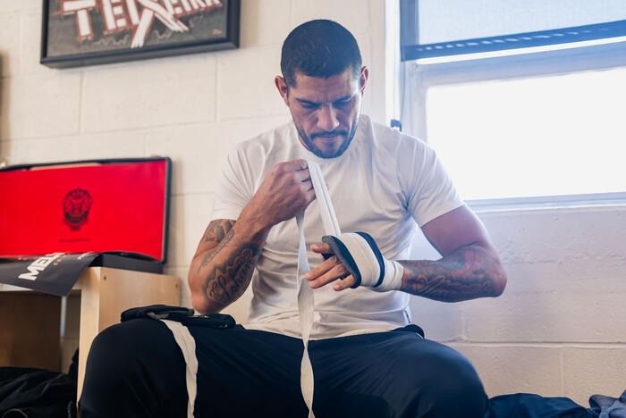 Alex Pereira trains at Teixeira MMA in Danbury, Connecticut, on October 12, 2023. (Photo by Zac Pacleb/Zuffa LLC)