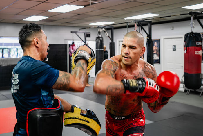 Alex Pereira trains at Teixeira MMA in Danbury, Connecticut, on October 13, 2023. (Photo by Zac Pacleb/Zuffa LLC)