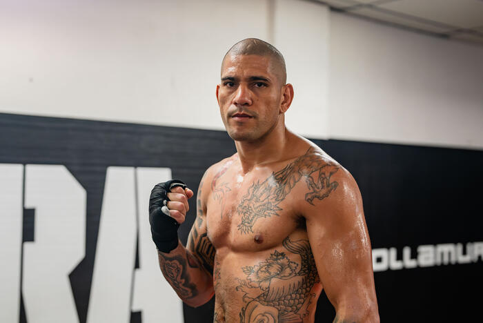 Alex Pereira trains at Teixeira MMA in Danbury, Connecticut, on October 13, 2023. (Photo by Zac Pacleb/Zuffa LLC)