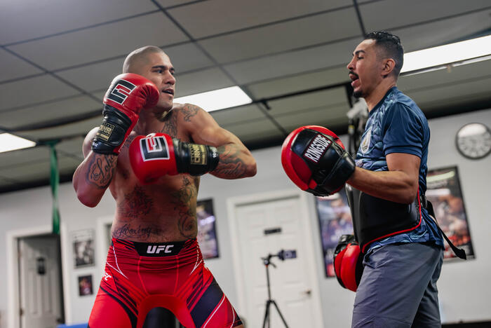 Alex Pereira trains at Teixeira MMA in Danbury, Connecticut, on October 13, 2023. (Photo by Zac Pacleb/Zuffa LLC)