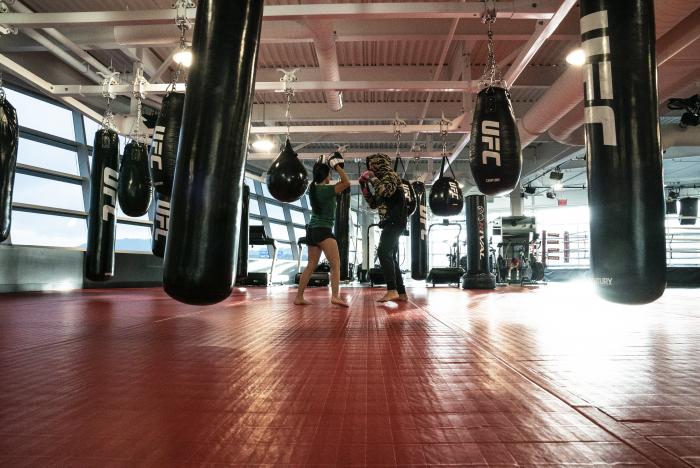 04 - Mike Perry training - UFC Fight Week June 27