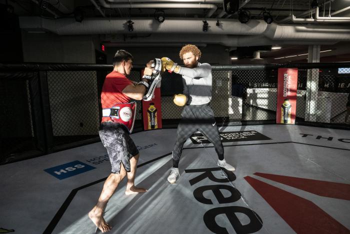 16 - Luis Pena UFC Performance Institute - UFC Fight Night June 27
