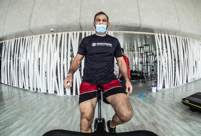 03 - Rogerio Minotouro Nogueira training during the UFC Fight Island 3