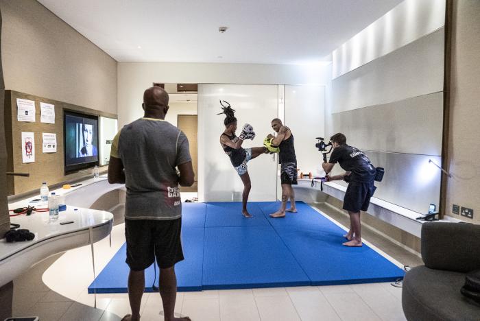 06 Luana Carolina training - UFC Fight Island 2
