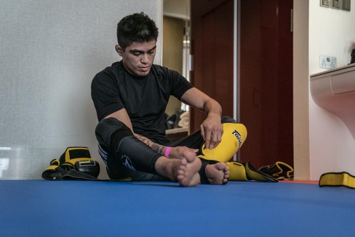 04 - John Castaneda training during UFC Fight Island 3