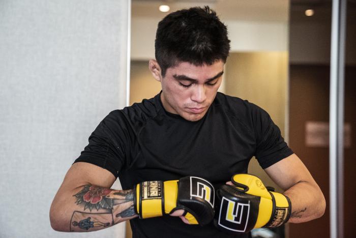 07 - John Castaneda training during UFC Fight Island 3