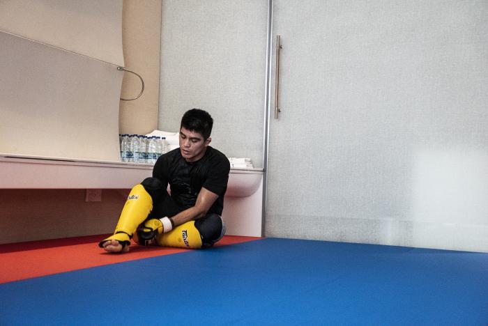 15 - John Castaneda training during UFC Fight Island 3