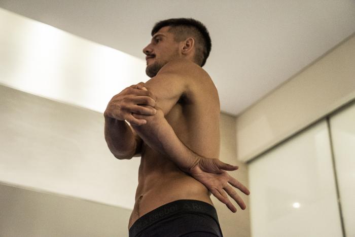 02 - UFC Lightweight Joel Alvarez training during UFC Fight Island 2 fight week
