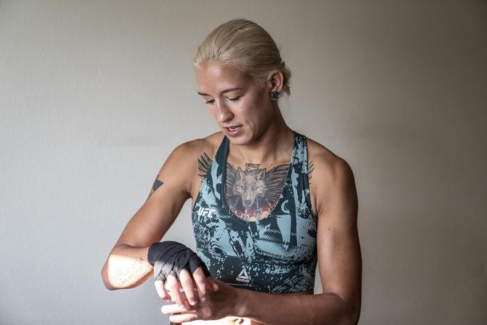 02 - Flyweight fighter Mariya Agapova training at the host hotel during UFC Vegas 7