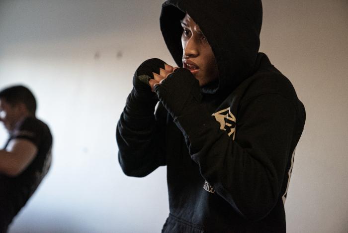 20 - DWCS S4 E1 Luis Rodriguez training
