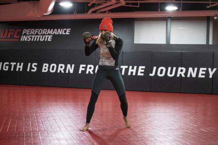 Ashley Yoder training at the UFC Performance Institute - UFC Vegas 14