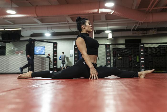 Rachael Ostovich training during UFC Vegas 15 fight week
