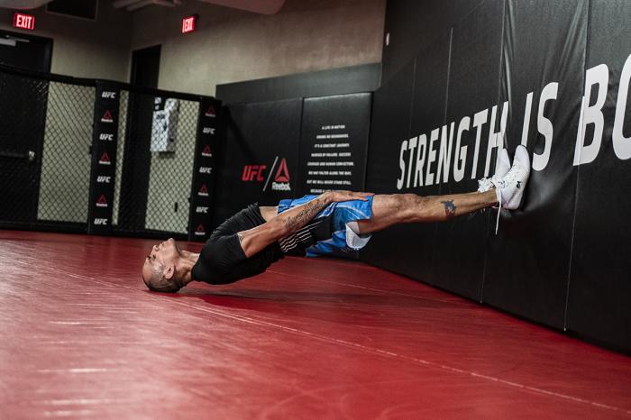 Tony Ferguson at the UFC Performance Institute during UFC 256 fight week