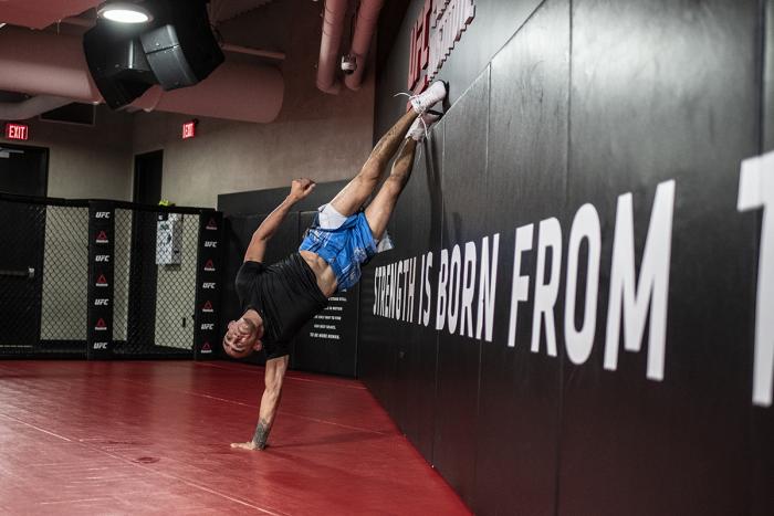 Tony Ferguson at the UFC Performance Institute during UFC 256 fight week
