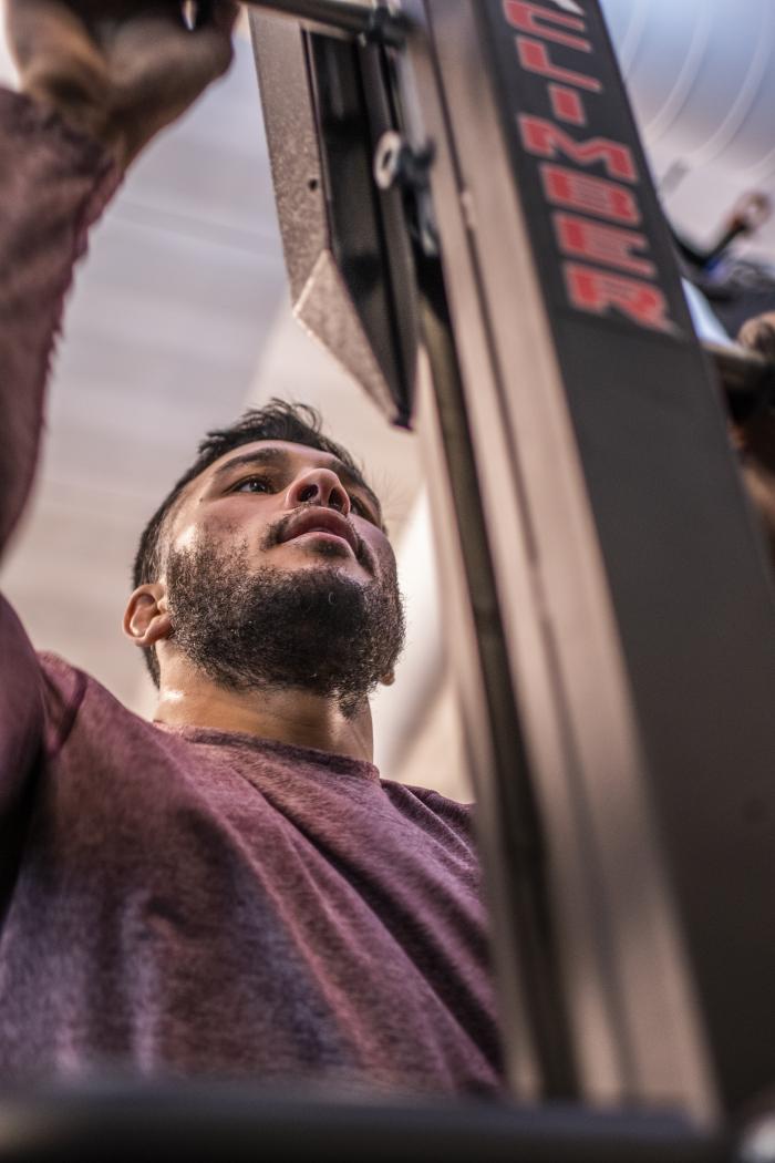 Maki Pitolo and Brad Tavares training at the UFC PI