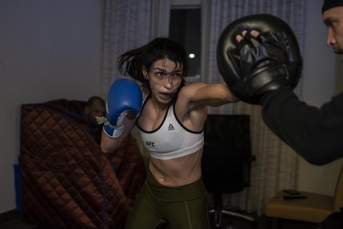 Mackenzie Dern training during UFC 256 fight week