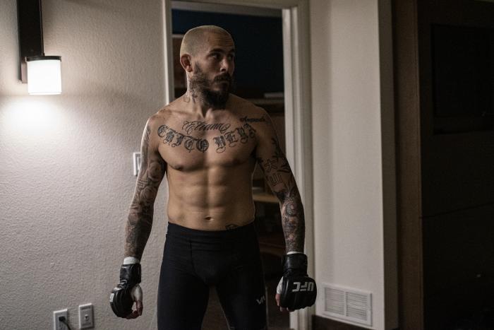 Marlon "Chito" Vera training during UFC Vegas 17