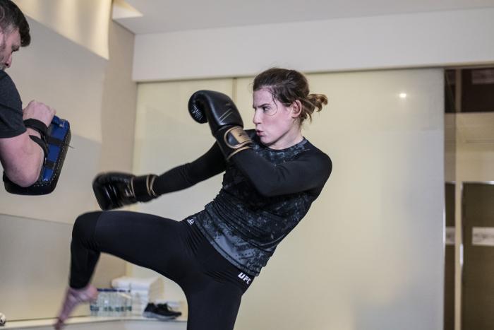 Victoria Leonardo training during UFC Fight Island 8